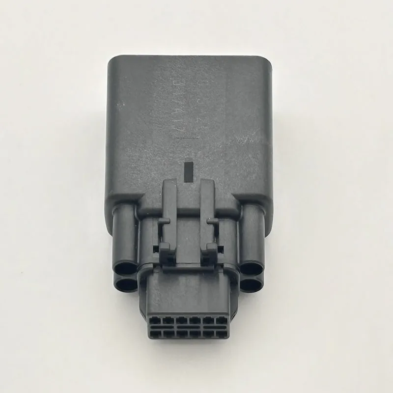 15 Pin 34986-2070 347A17 PA/SPS-GF20 MCD20 Automobile Waterproof Connectors Parts Fuel Pump Module Plug For Buick