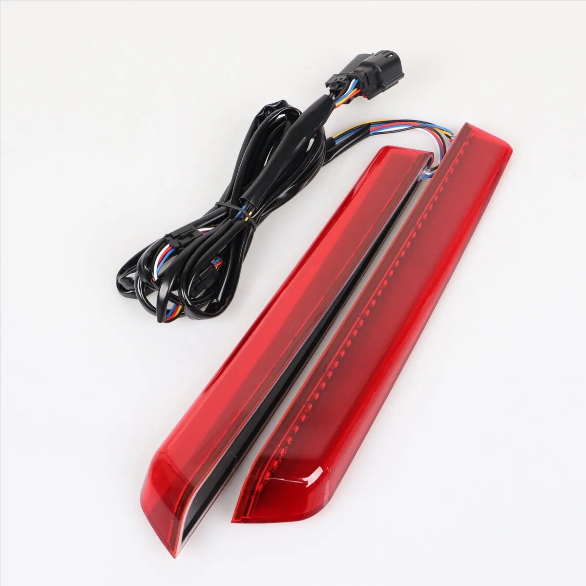 AA19 1Pair Red LED Saddlebag Side Marker Light for Touring Street Glide 2014-2024 Turn Signal Brake Lamp