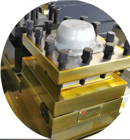 CNC مخرطة أجزاء Hining Ck6165e لوحدة تحكم السرير المسطح ، دعم عالي السرعة بدقة ، مبيعات منخفضة السعر