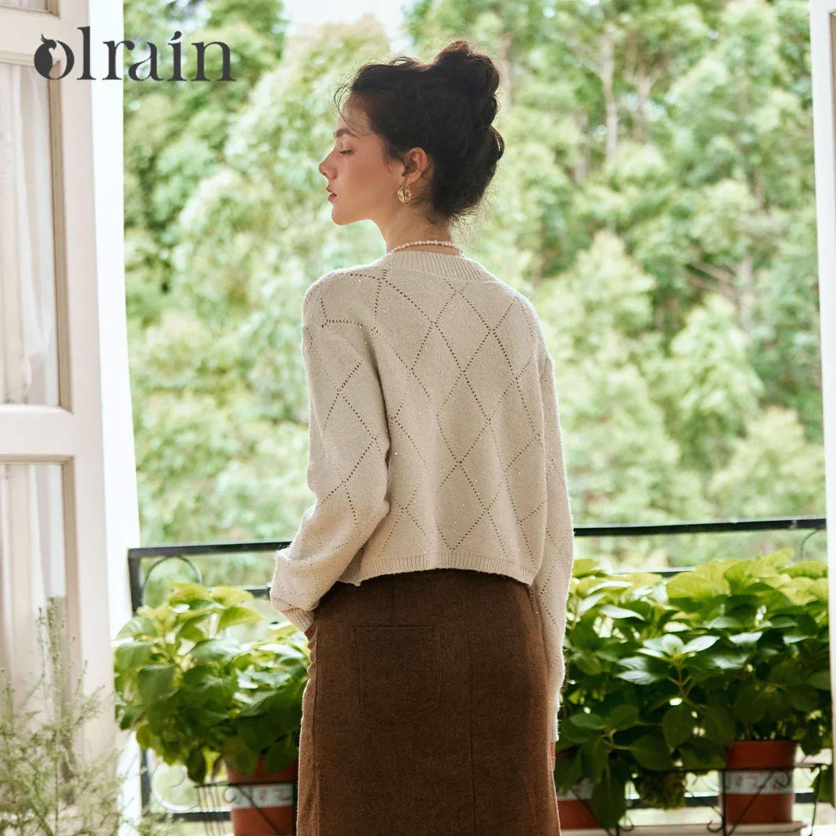 OLrain Sequined Knitted Pullovers for Women 2025 Autumn Loose Crzy Hollow  Bright Line Ladies Cropped Elegant Top N56QM93826