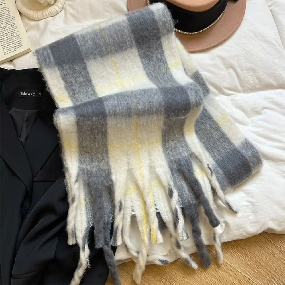 

Temperament Checkered Wool Tassel Scarf Korean Style Coldproof Winter Cashmere Scarves Elegant Thicken Women Shawl Cold Weather