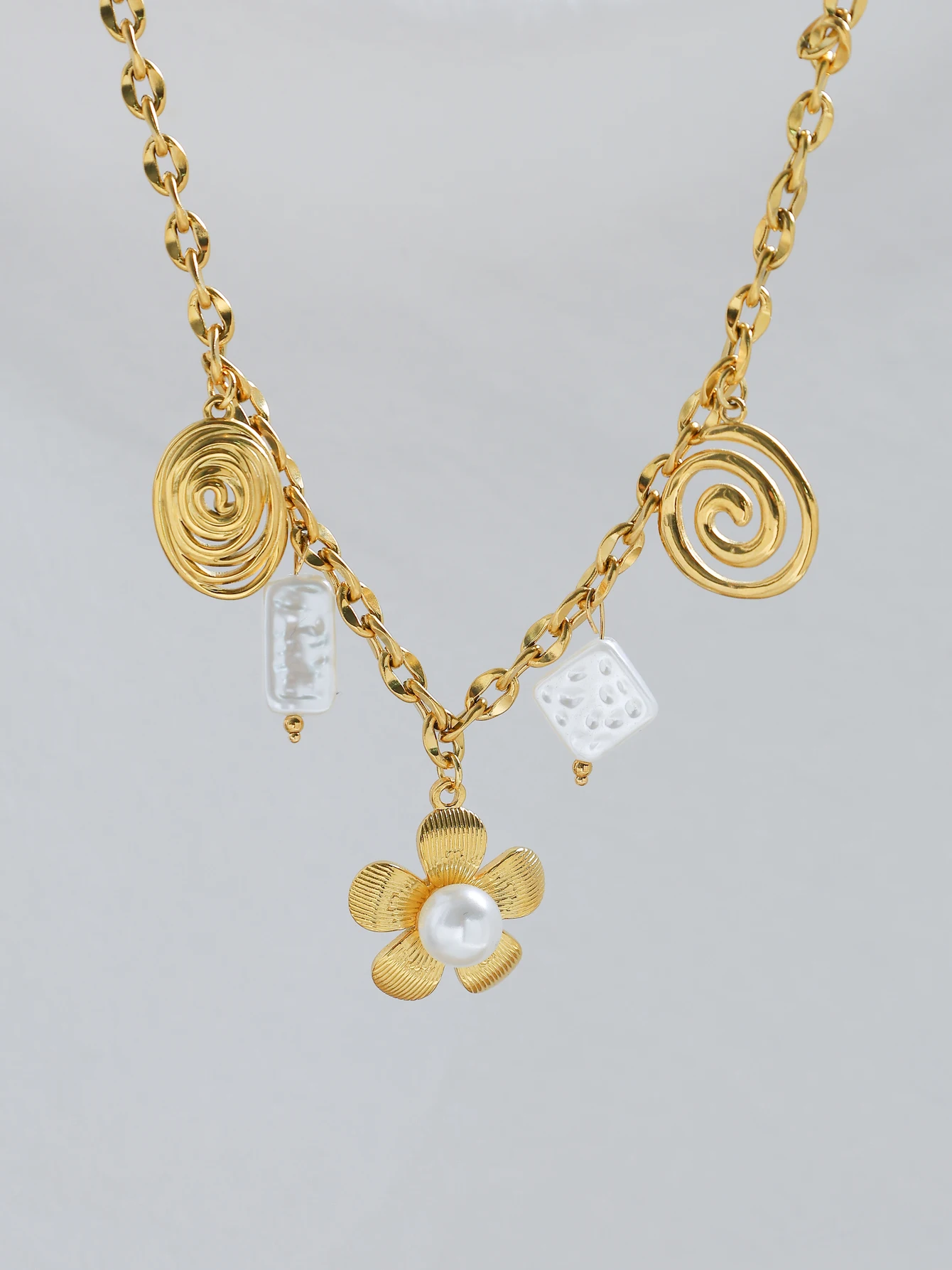 Charm Pearl Peach Blossom Line Pendant Stainless Steel Necklace Women Creative Design Unique Waterproof Necklace Jewelry
