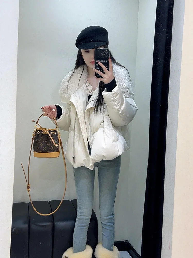 Koreanische Sle ort Weiße Daunenjacke für Damen, Winter, 2025, neuer kleiner Brotmantel, großer Kragen, Damen-Oberbekleidung