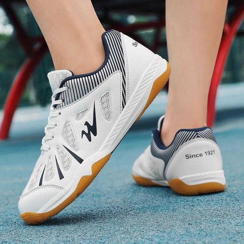 2025 New Table Tennis Shoes Comfortable, Versatile, Stylish and Durable Unisex Badminton Shoes Sports Shoes, Casual Footwear