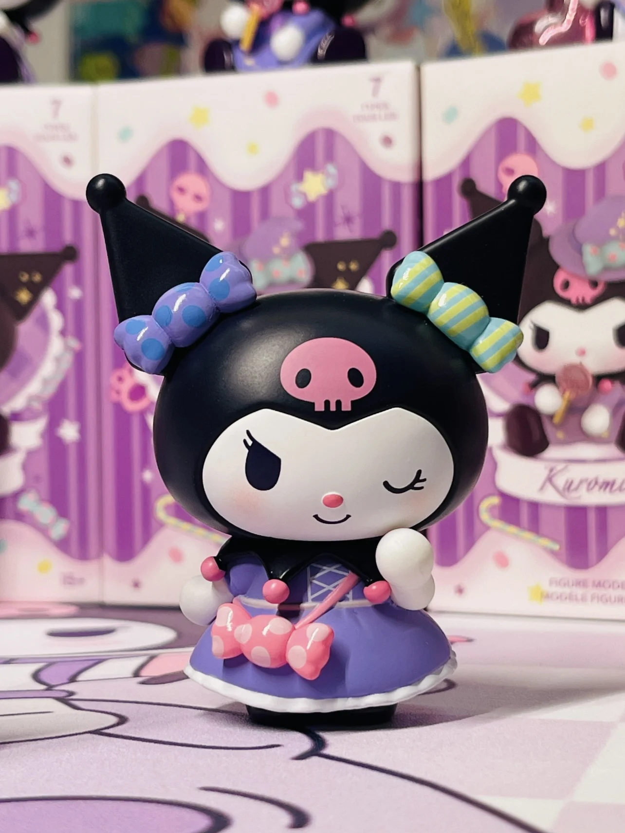 

Аутентичная слепая коробка Miniso Sanrio Kuromi, серия «Кошелек или жизнь», чтобы отправить друзьям и детям, подарок на Хэллоуин, Рождество, день рождения