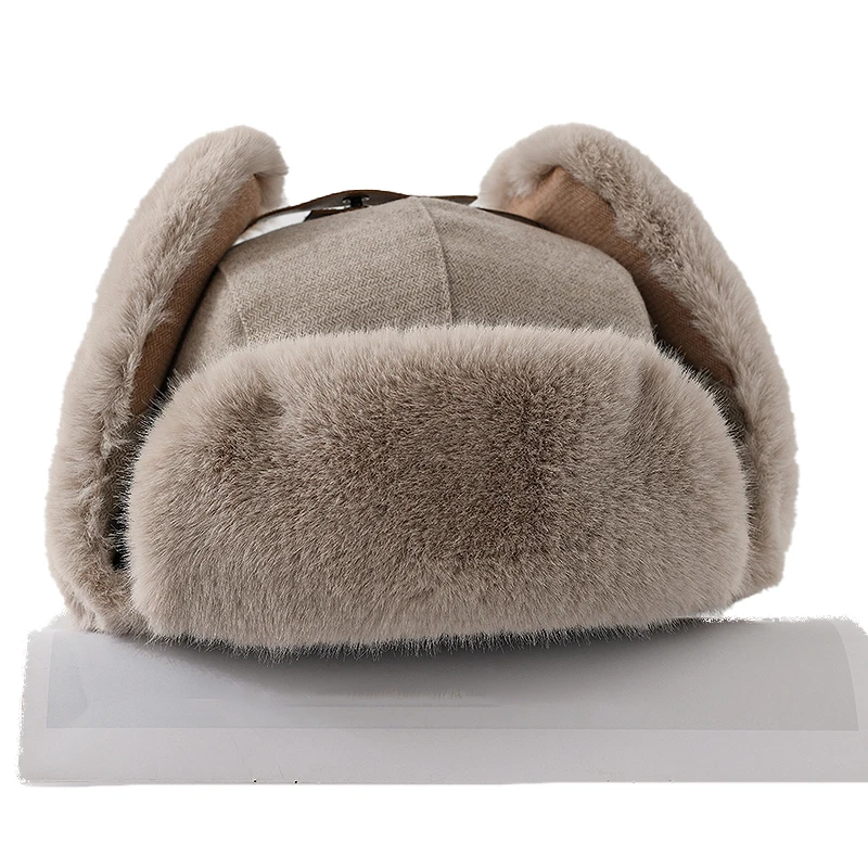 Cappello russo per uomo cappello da pilota con paraorecchie inverno coreano Splicing Faux Rabbit Ushak Bomber Trapper addensato berretto caldo