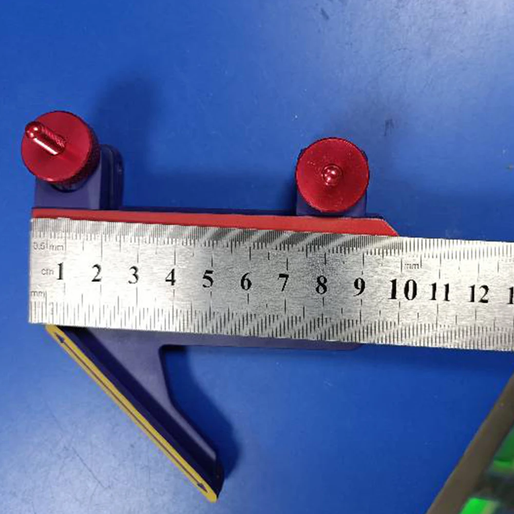 Clamp On Golf Club Trainer Improve Swing Accuracy Swing Training Aid Improve Stability Golf Grip Trainer Simulator for Golf Club