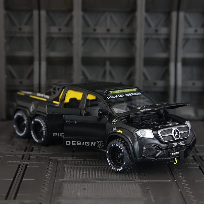 

1:28 Mercedes Benz Пикап из сплава Модель внедорожника Автомобильные аксессуары Двери и крышки двигателя Багажник может открыть силовую игрушку
