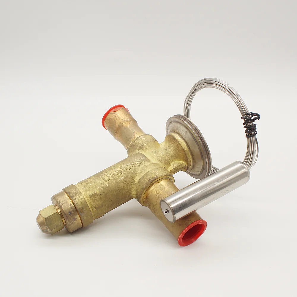 Обход горячего газа Danfoss Reg 067N8321 TGHE 8.3TR 28,9 кВт R410A новый и оригинальный в наличии