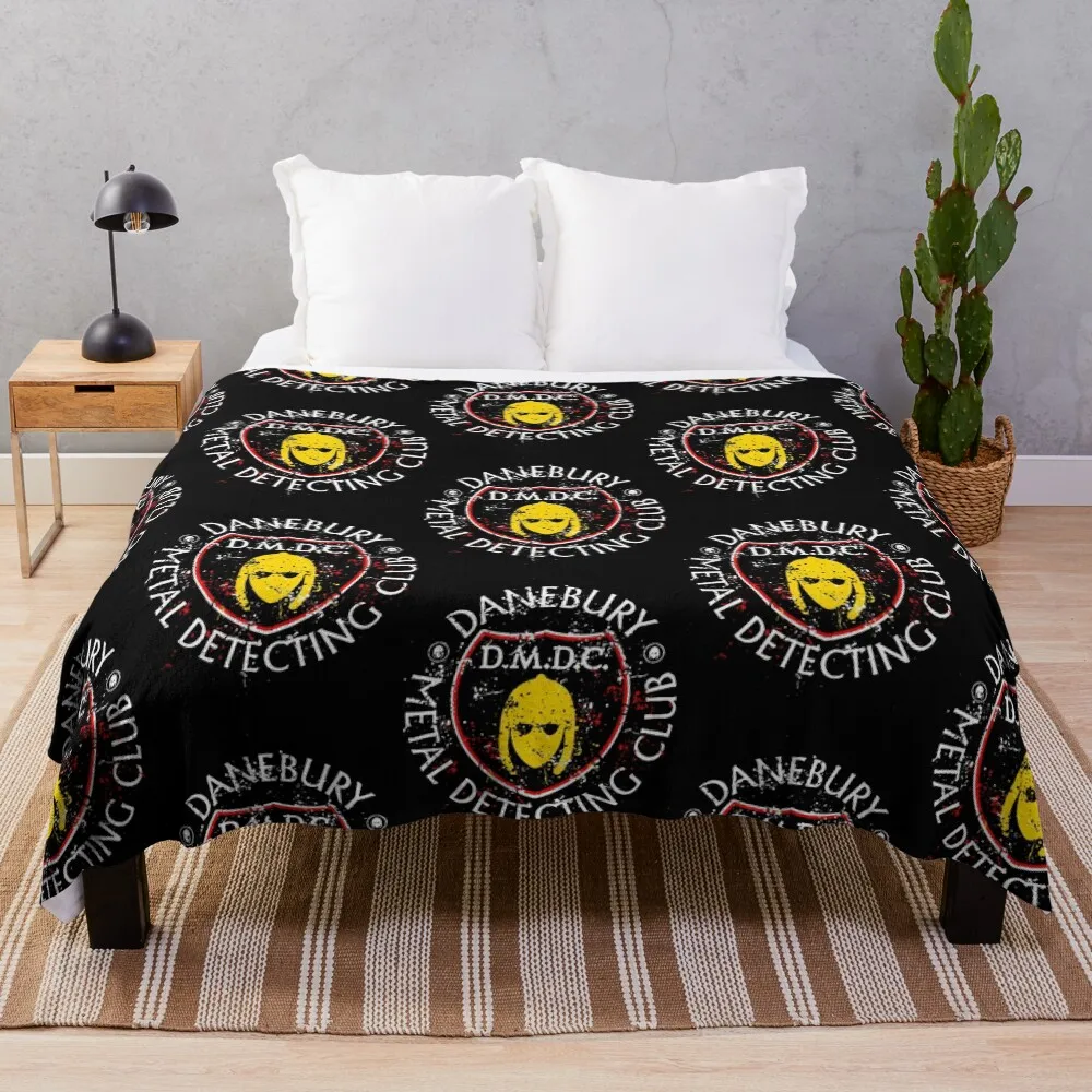 

DMDC for metalgrunge Throw Blanket
