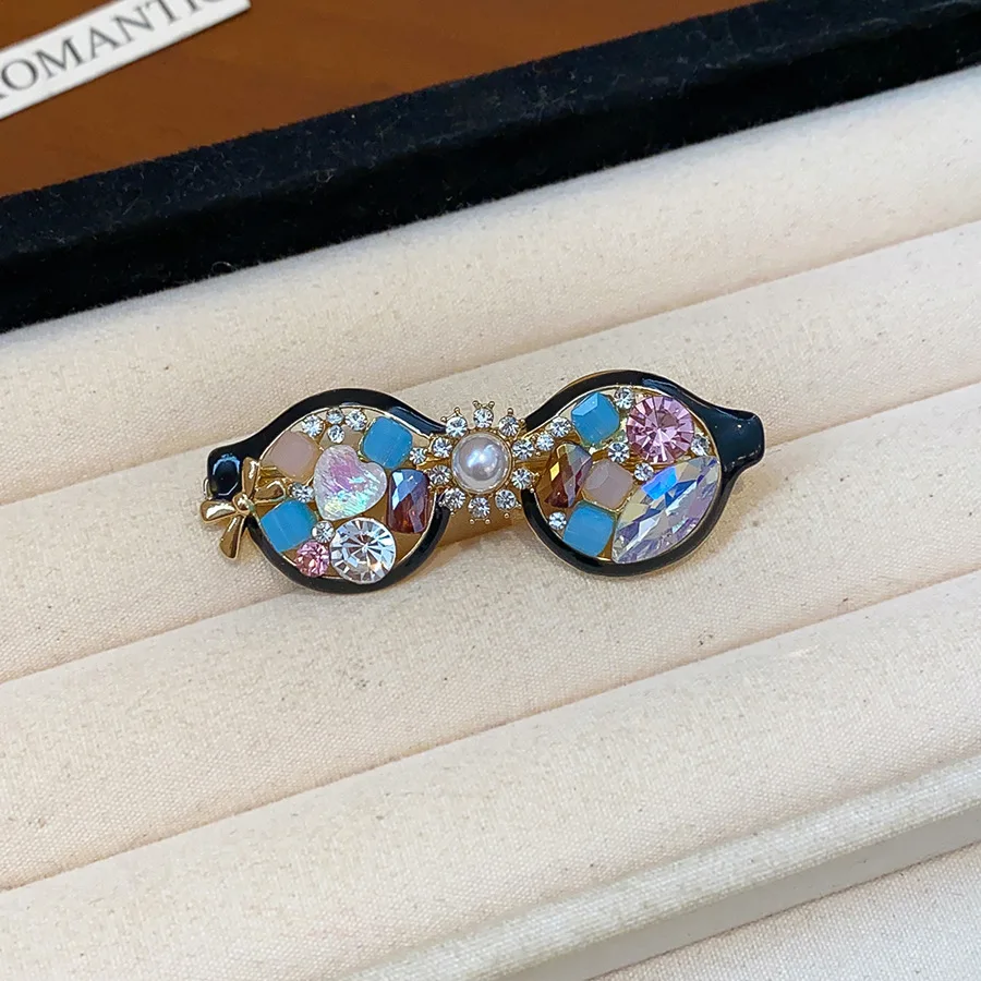 4 أنماط ملونة الراين مقاطع الشعر أنيقة نازف النفط زهرة شرابة دبوس الشعر القوس ذيل السمكة تقليد اللؤلؤ منقار البط كليب م