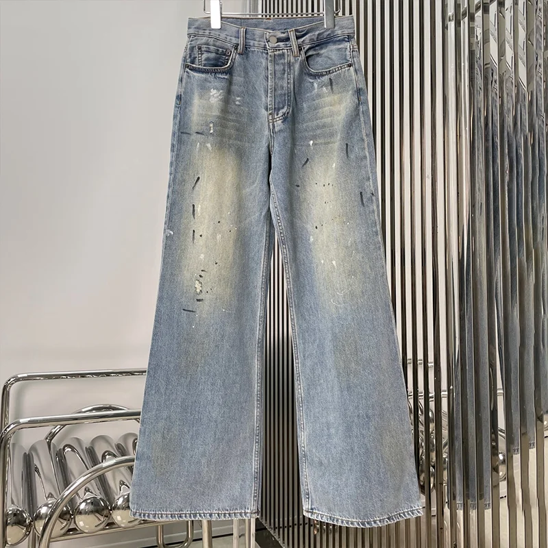 

High-quality women's vintage jeans distressed ink-sprayed graffiti print denim pants are slimming and fashionable 2592658