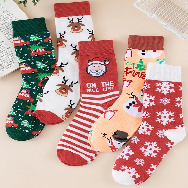1/3/5/10 Pairs Random Women Autumn Winter Christmas Cartoon Stripe Snowflake Comfortable Breathable Mid‑Calf Socks