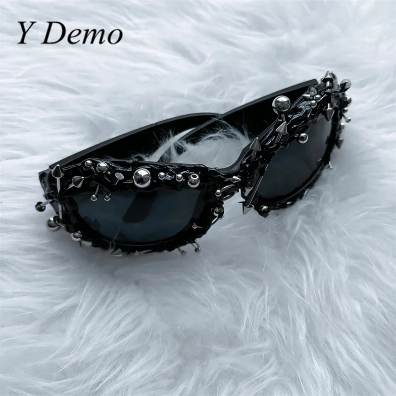 Y Demo Punk Decorative Rivets Handmade Venom Plastic Sunglasses Punk Cosplay Eyewear