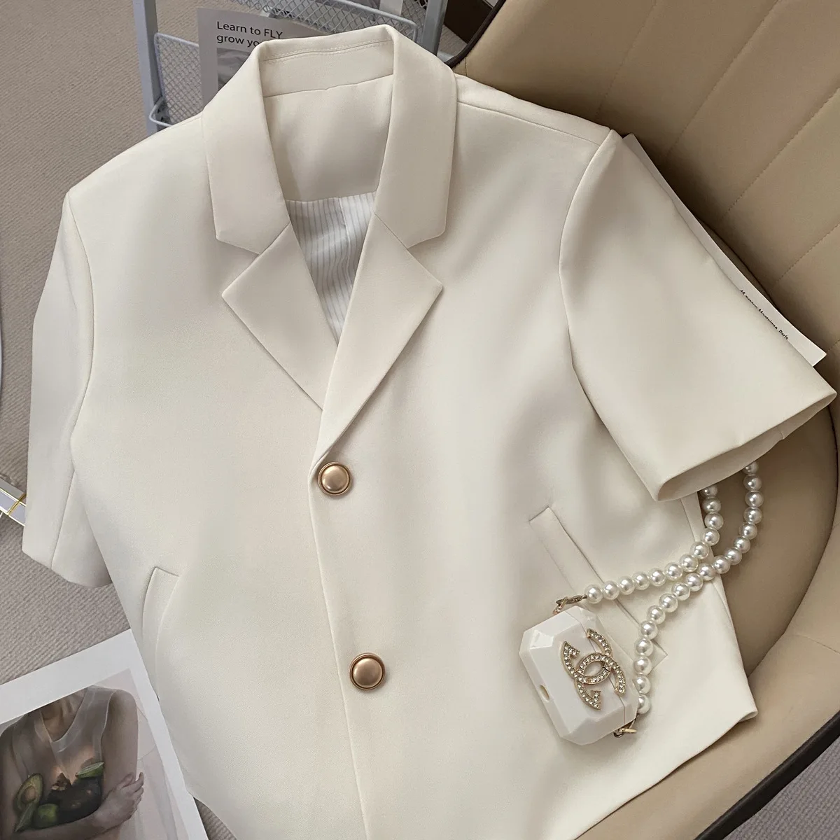 Fashionable Women's Beige Short Sleeve Single-breasted Short Top Summer Elegant Office Jacket Top Street Wear Korean Style Trend