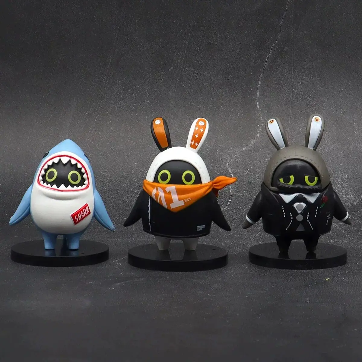 In-stock full payment exclusive Zero IES figure Shark Bubba Butler collectible desktop ornament gift
