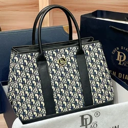 2024 New Canvas Embroidery Ladies Bag Large Capacity Fashion Handbag Shoulder Tote Bag Commuter Ladies Wedding Bag