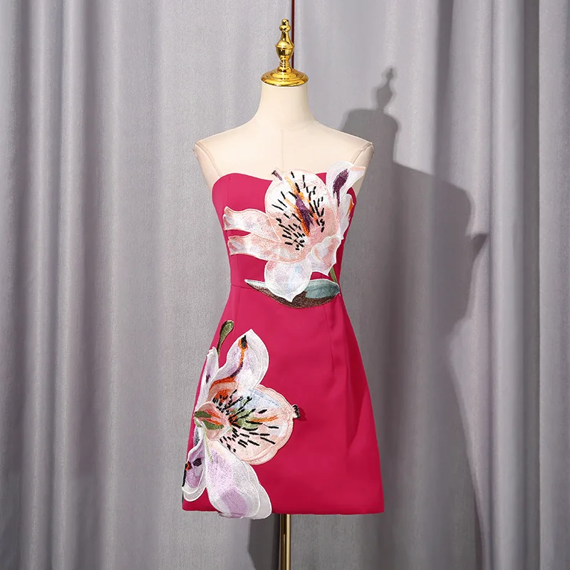 

Модное платье без бретелек и рукавов с принтом для женщин: элегантное и изысканное деловое платье с акцентом на талии, приталенного кроя, Весна 2026