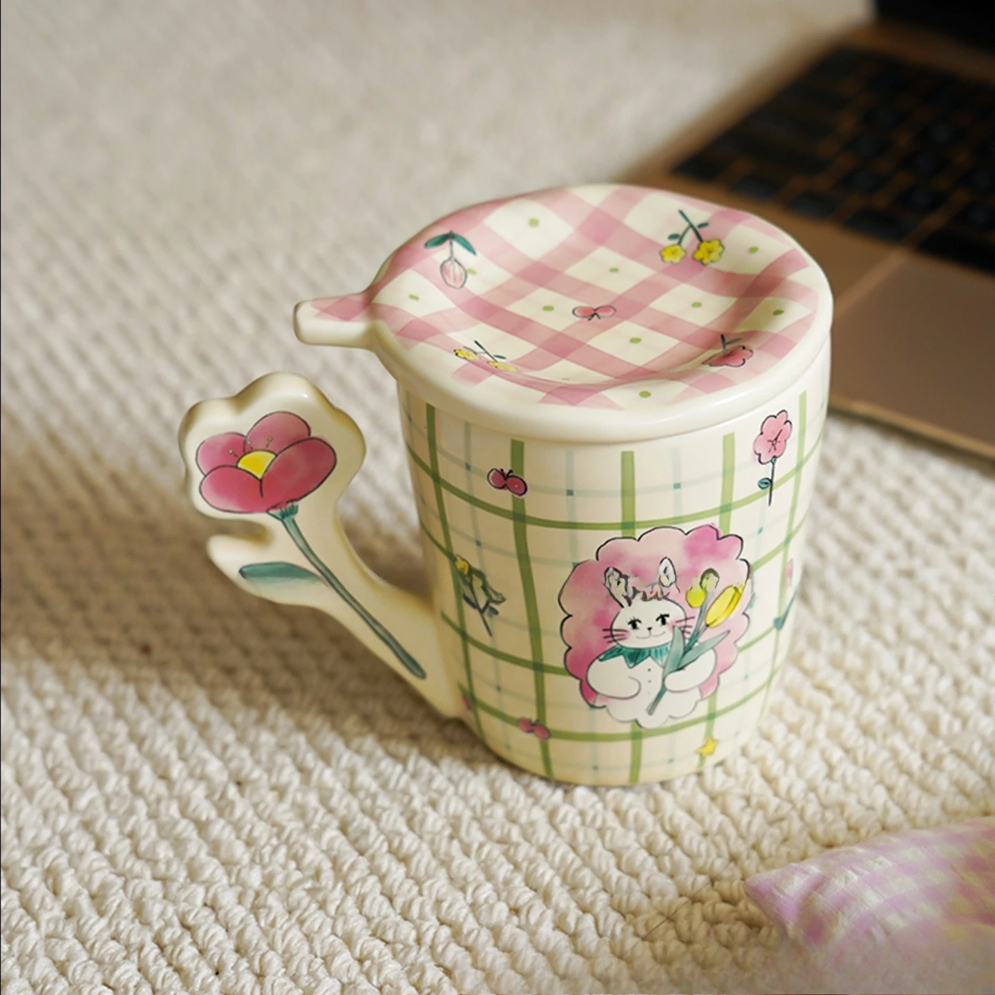 

Creative Cute Ceramic Mug Cartoon Couple Coffee Cup with Lid for Home Breakfast Milk Tea