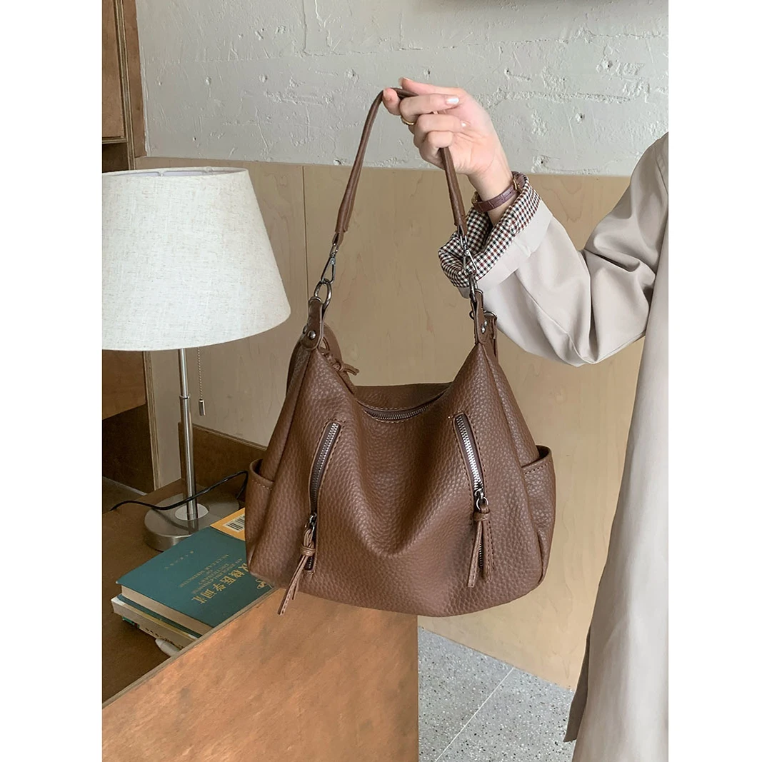 Retro Style Hobo Bag For Women Large Capacity Tote Bag Classic PU Leather Shoulder Bag Purses Single Shoulder Crossbody Bag