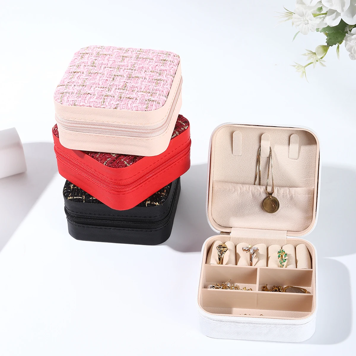 Luxury PU Leather & Tweed Zipper Jewelry Box - Multi-Compartment Organizer with Ring Slots & Necklace Hooks | Lockable Portable