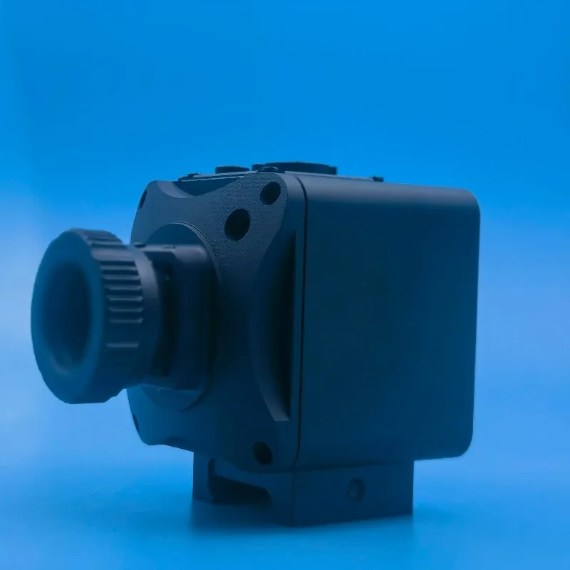 Infrared thermal imaging camera