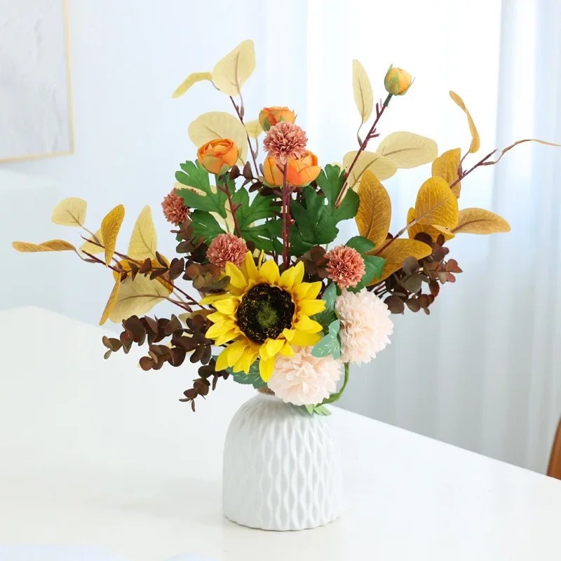 

Wholesale Home Restaurant Aesthetic Room Decor Artificial Flowers Sunflower Eucalyptus Bunches Bouquet Kitchen Decor