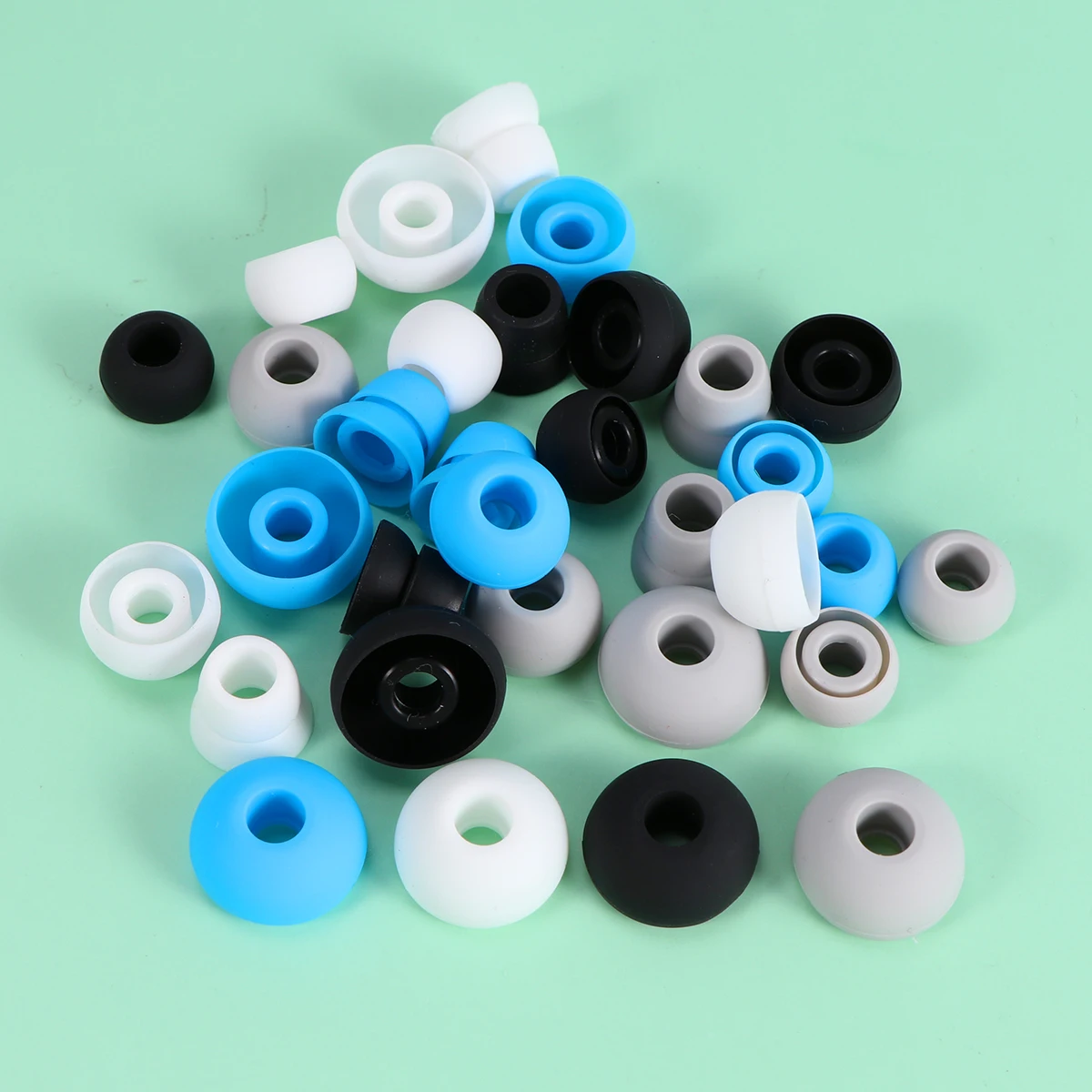 

32 Pcs Earplugs Headphone Accessories Buds Noise Reduction Silicone Covers Tips Earbud Earphone Pad Replacement Work