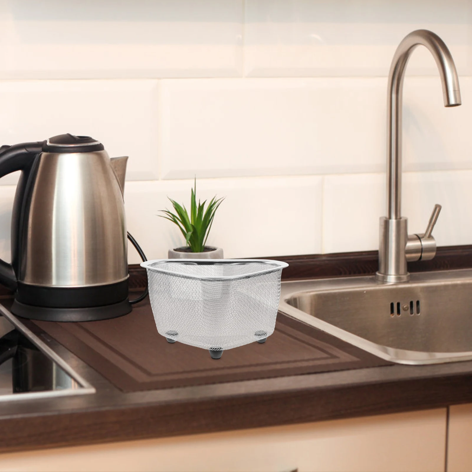 

1pc Triangular Drainer Basket Sink Accessories Kitchen Sponge Holder Brush Rack Fine Mesh Design Air Ventilation Food Residues