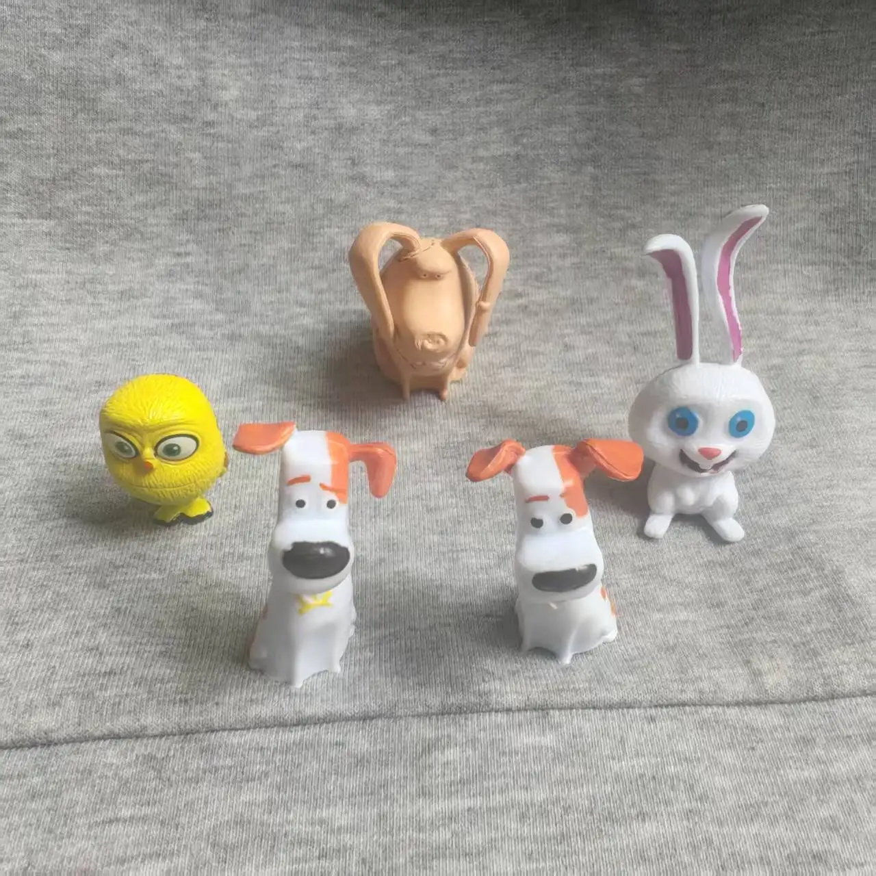 14 Uds. Secret mascotas PVC conejo bola de nieve Gidget Mel perro Max Duke gato figura de acción juguetes regalo de Navidad juguete