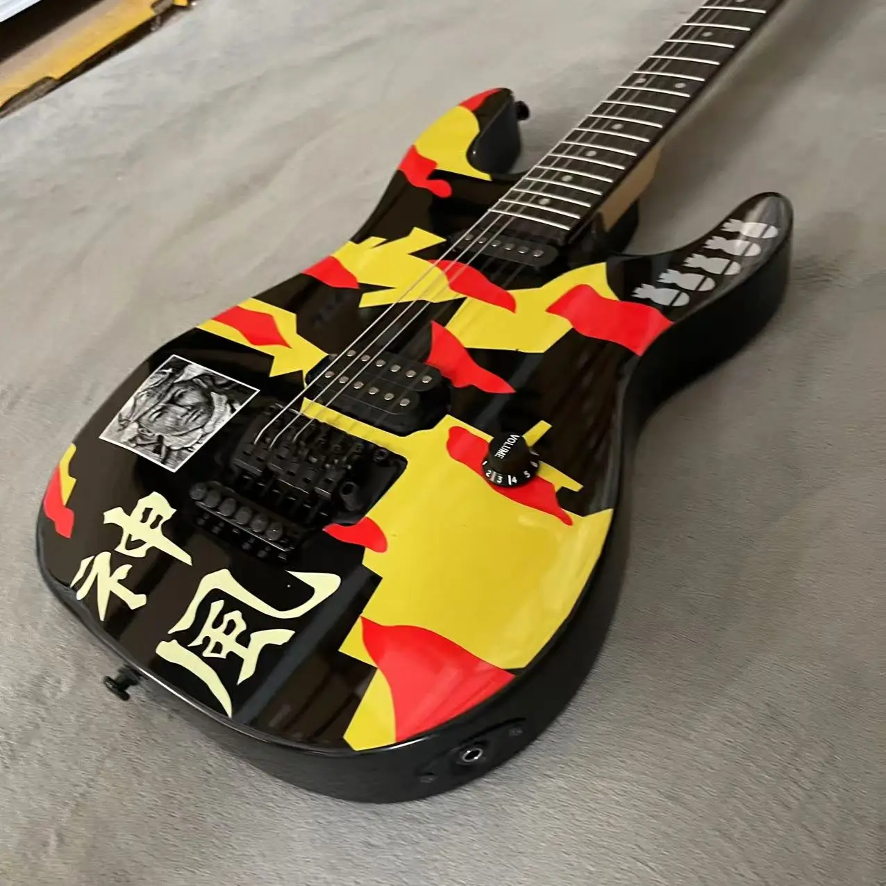 Guitar 6-chord hand-painted electric guitar, hand-painted color body, factory real photo, in stock, order immediately shipped