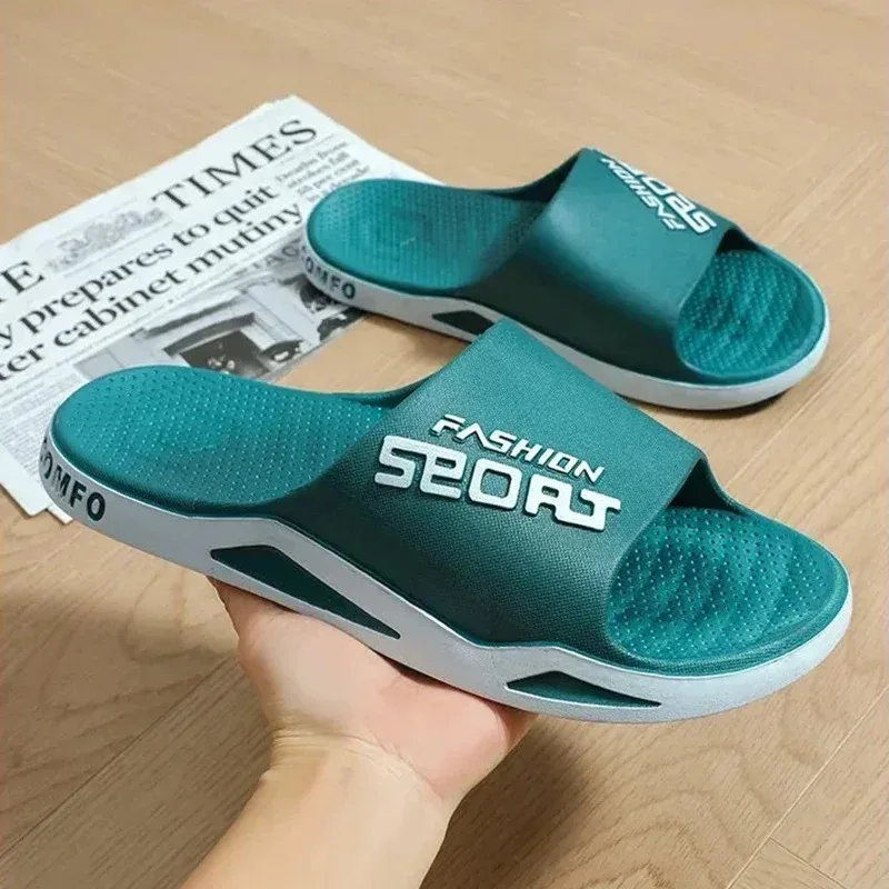 Summer Trendy Flip Flops Bathroom Non-skid Slippers For Men Worn Externally Indoor And Home Sandals For Men Women Couple Shoes