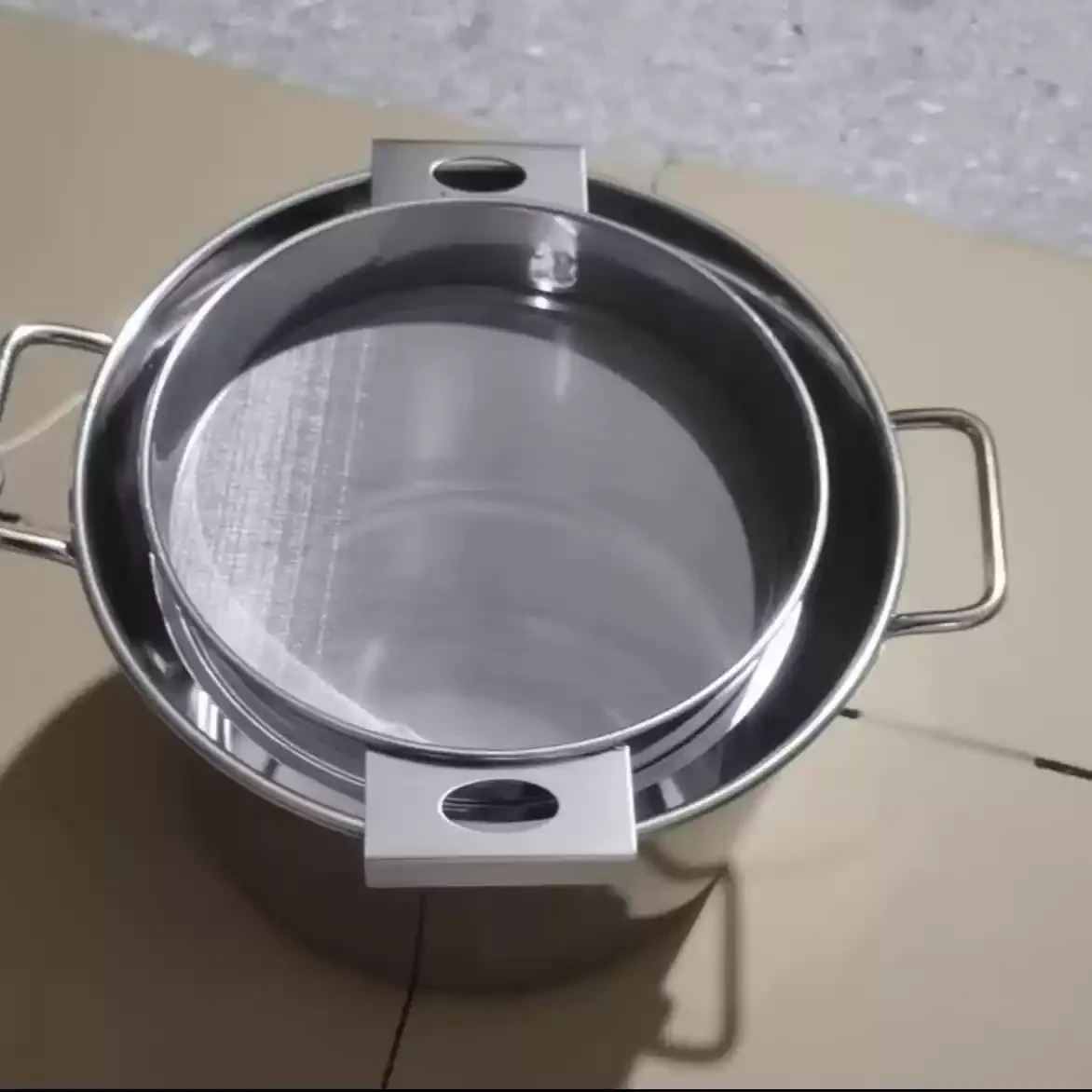 Extra Fine Stainless Steel Oil Filter Screen High Temperature Large Oil Strainer For Commercial Fryer Residue Filtration