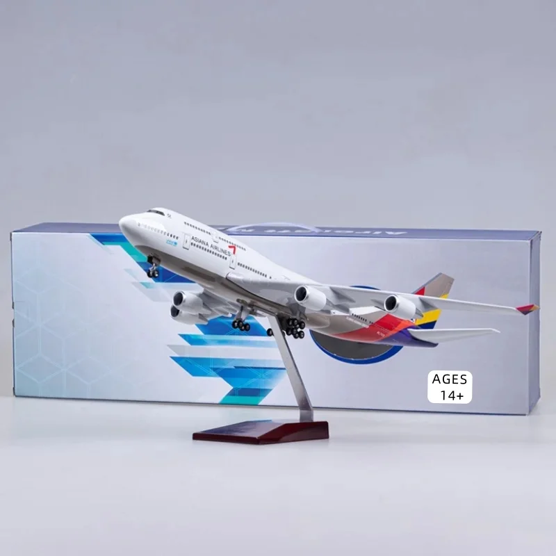 1/150 Scale B747 Airplane Model Korean Asiana Airways 47cm Diecast Resin Airplane With Led Lights And Wheel For Decoration Gift