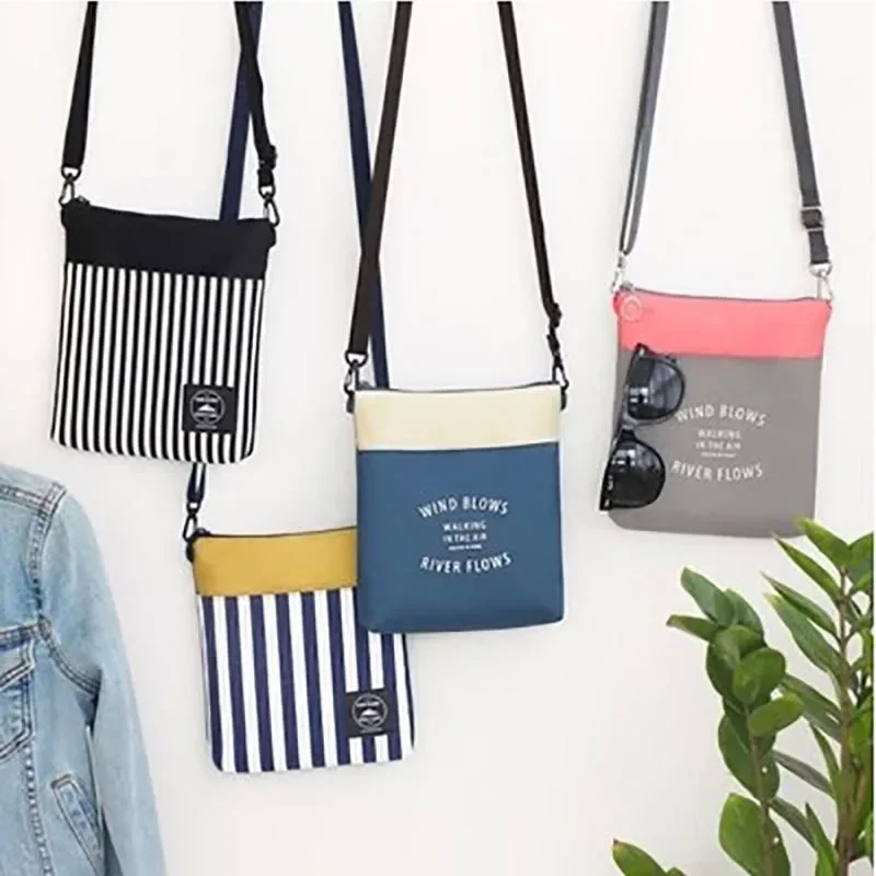 

Fashion Small Messenger Bag Girls Travel Shoulder Bag Woman Handbag Female Striped Small Oxford Cloth Bags Protable Square Bag