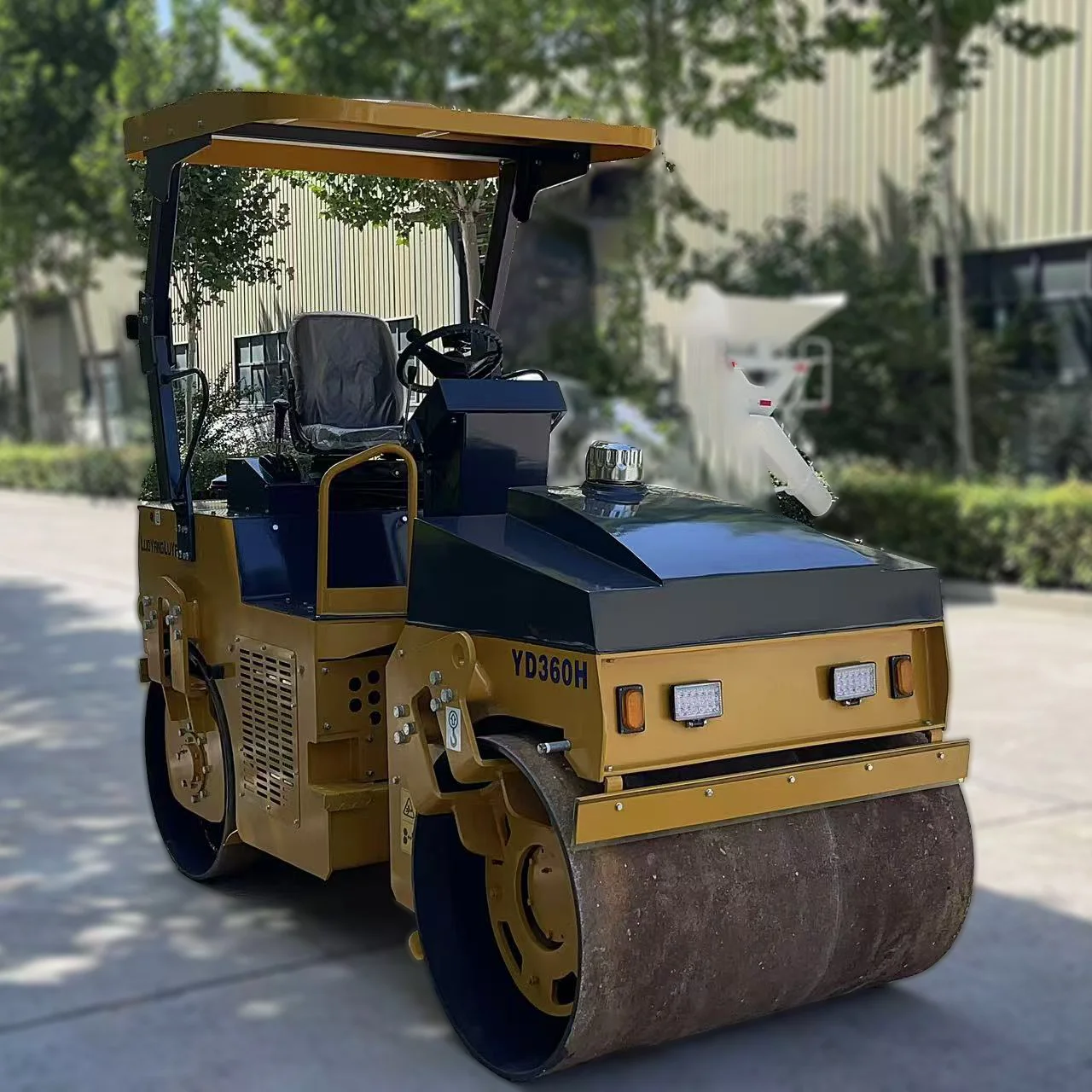 Afbeelding 5: YD360H 3-tons trilroller met dubbele trommel voor asfalt en wegenonderhoud