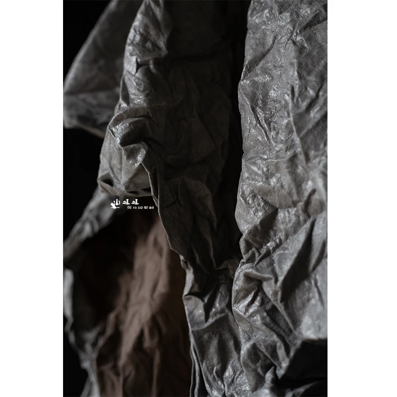 

Gray PU Leather Handmade Pleated Fabric Kneading Texture Gradient Creative Designer