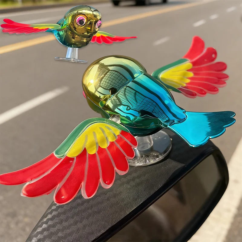 Suction Cup Style Gradient Color Dynamic Flying Bird Car Ornament, Is A Decoration for Cars, Electric Vehicles, and Motorcycles