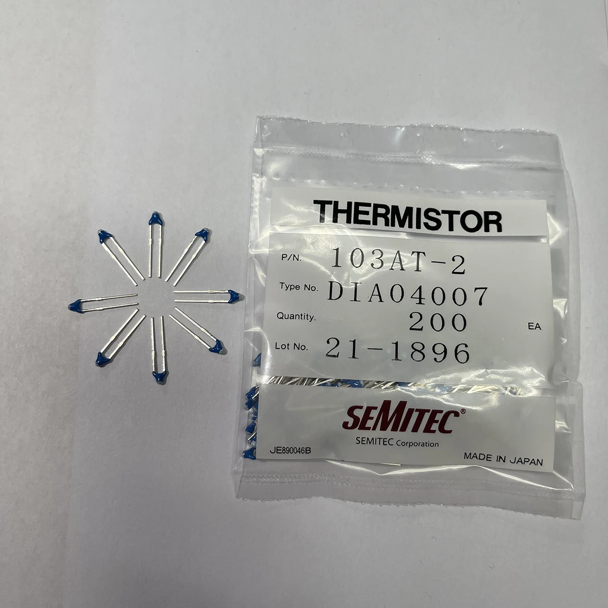 

103AT-2 103AP-2 103AT-11 10K 3435K Semitec NTC thermistor Accuracy of 1% 0.5% New original