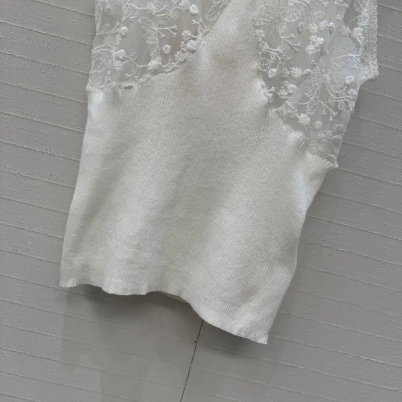White Fitted Knit Cami Top with Thin Straps & Lace Trim