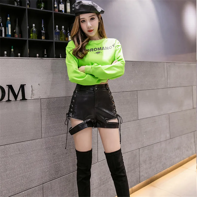 Pantaloncini in PU a vita alta con fiocco alla moda Autunno Inverno Donna Pantaloncini in pelle con cerniera scavata Pantaloncini skinny casual da donna