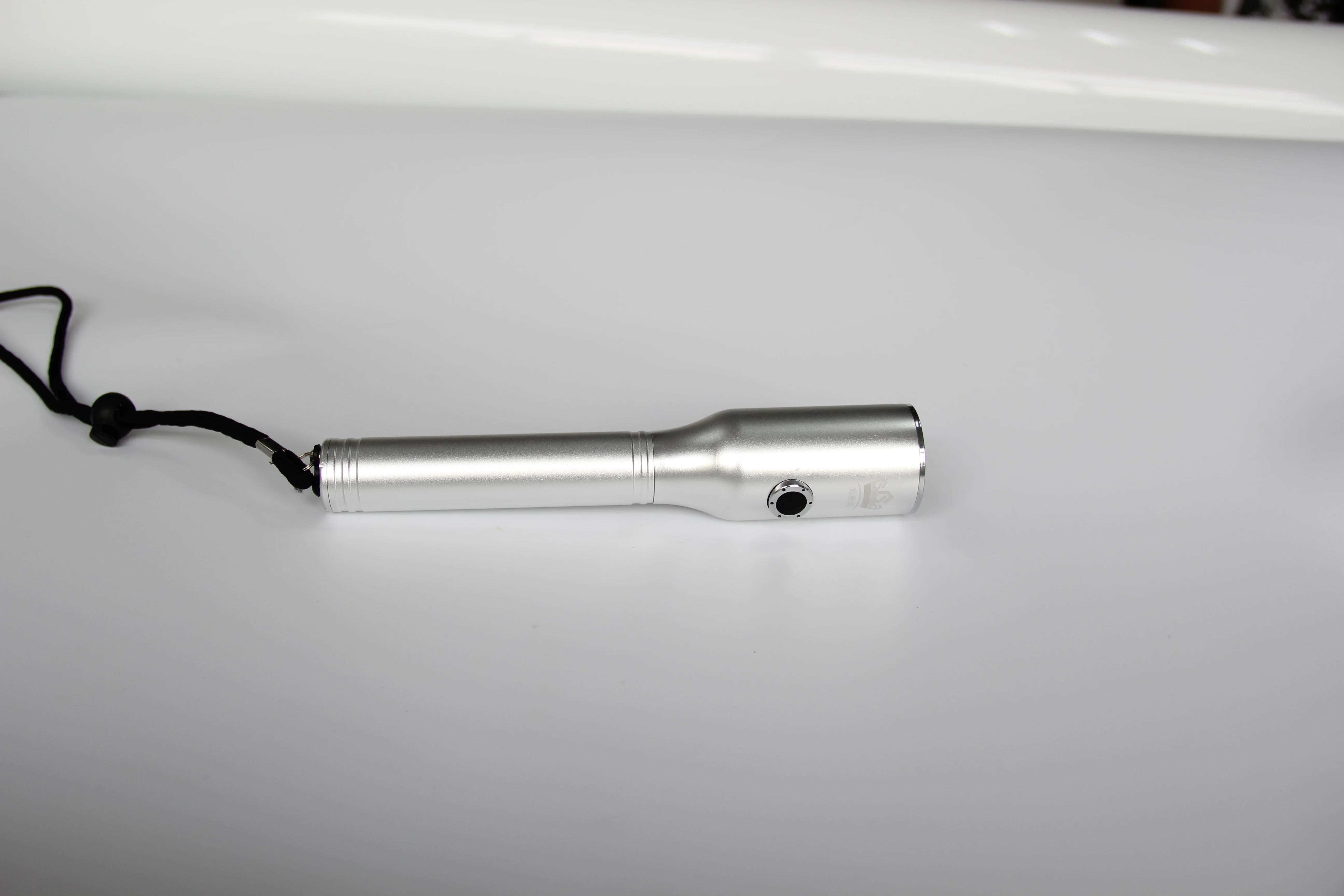 Durable Design & Long Battery Life Impact-Resistant IP68 Portable 3W GYD7610 Explosion-Proof Flashlight for Outdoor Activity