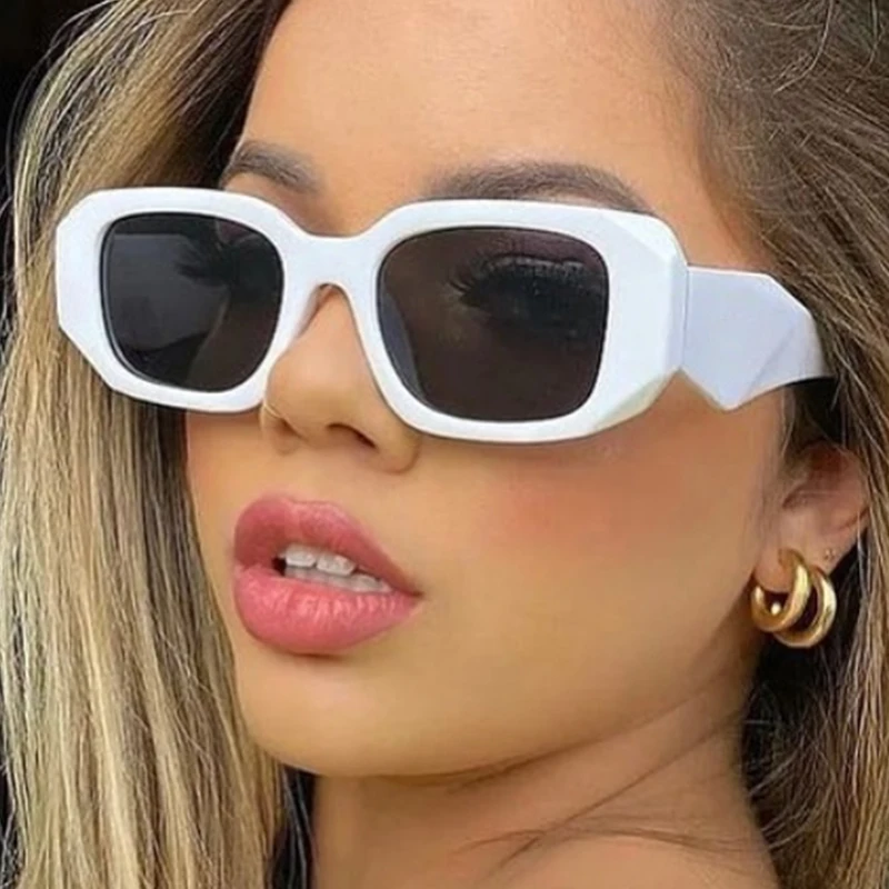 Prada Gözlük Keseği Nedir ve Neden AliExpress'te Almalısınız?