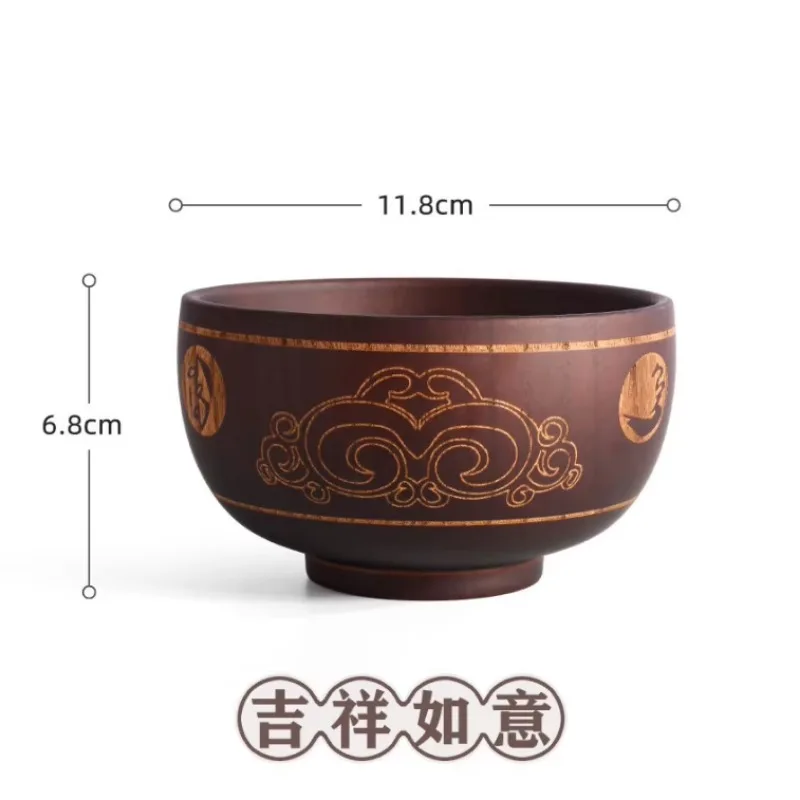 Decorative wooden bowls with different patterns