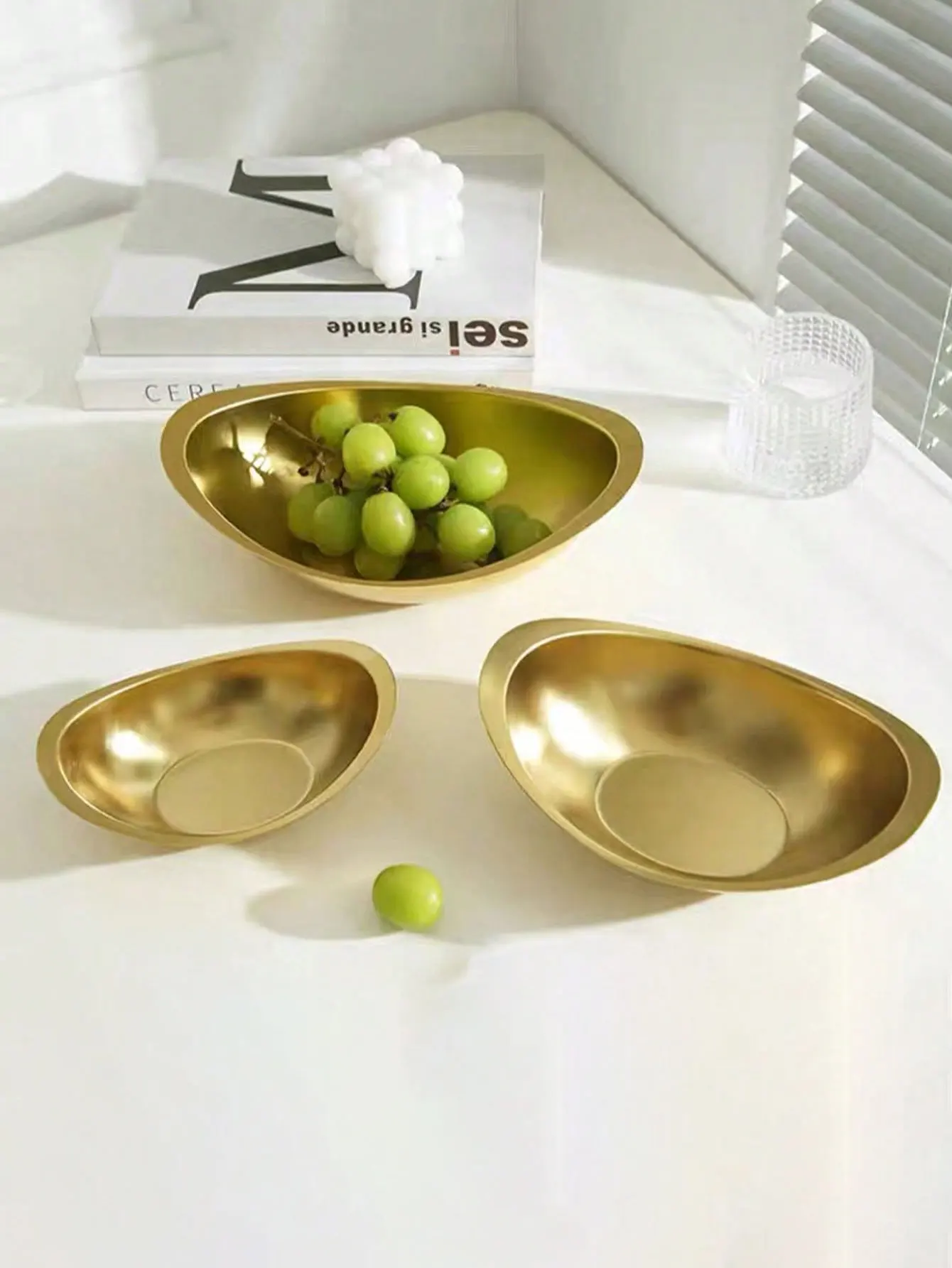 6/8/ 10inch Modern Light Luxury 304 Stainless Steel Fruit Plate Home Desktop Coffee Table Simple Storage Tray Fruit Basket Soft Decoration Ornament Fruit Plate 1Pcs