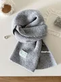 pañuelo gris