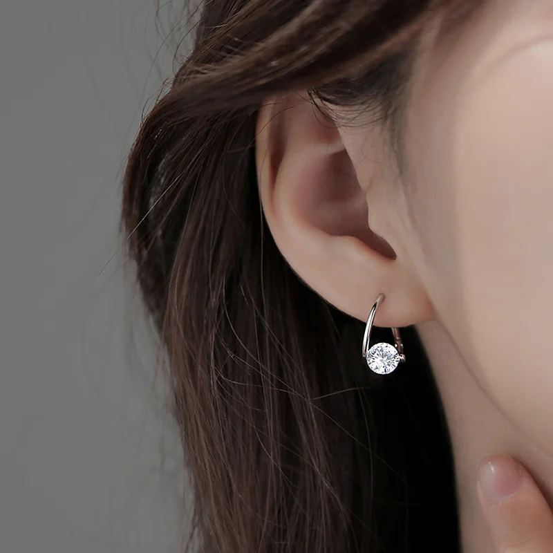 925 Sterling Silver Flash Diamond Earrings Clip Women Korean Fashion Crystal Stud Earrings for Female Clips On Ear Ring Piercing