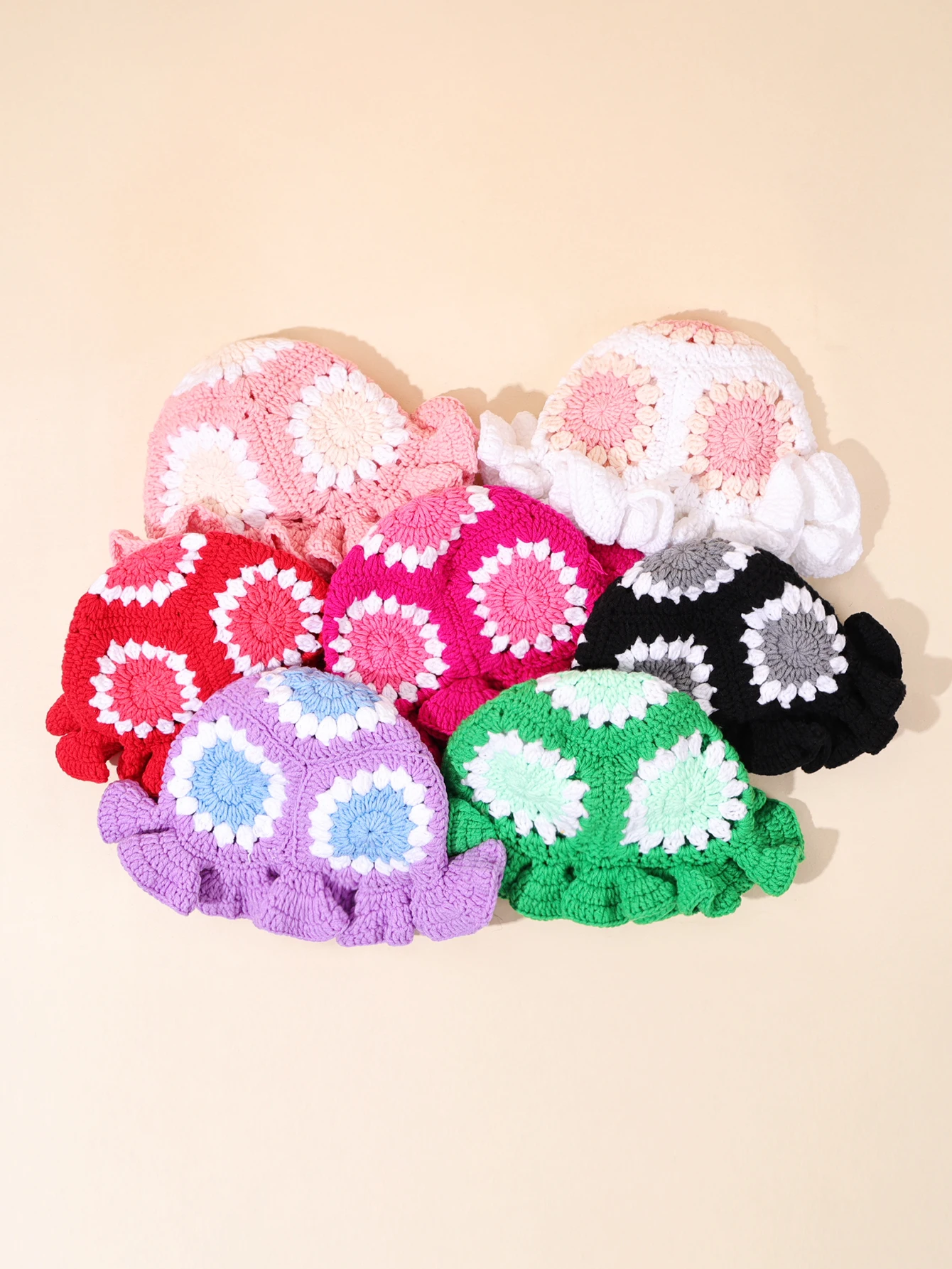 1PC Vintage Spliced Handmade Crochet Bucket Cap, Providing Excellent Winter Cold and Wind Resistance