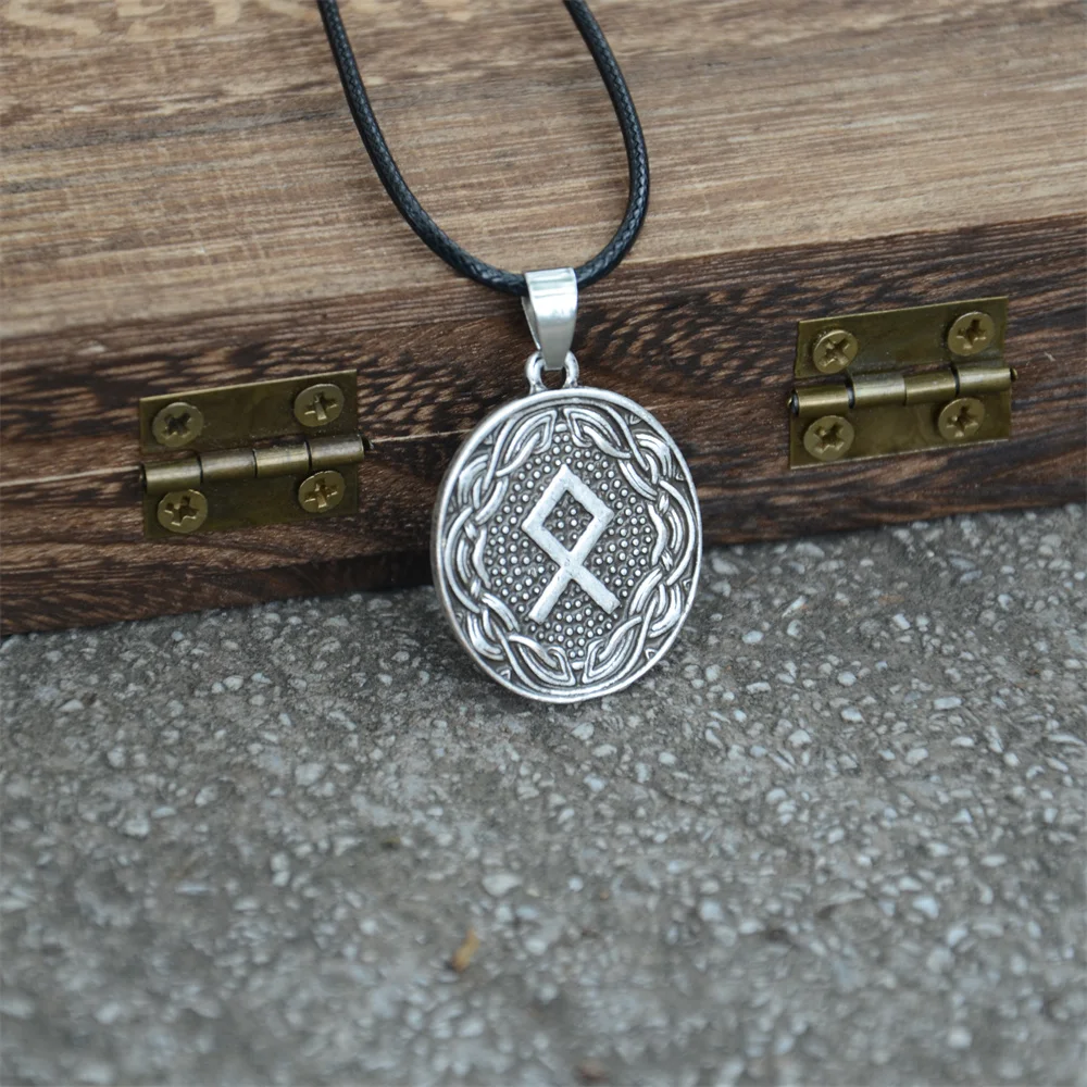 Runic Runes Othila Amulet Viking Raven On Back Mens Womens Necklaces