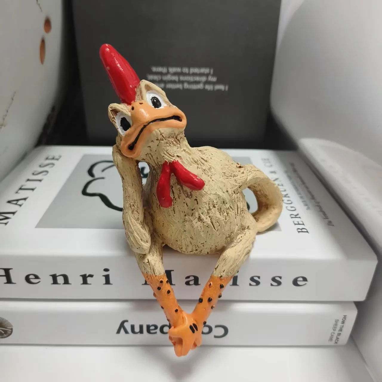 

Spooky fence decoration chicken spoof rooster patio home decoration desktop ornament resin crafts